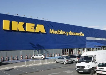 UGT interpone denuncia por represión sindical tras el despido de ocho trabajadores de IKEA en Santander