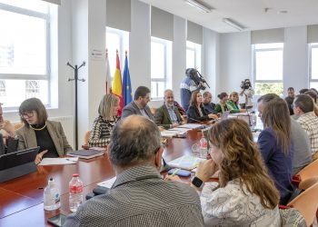 Educación y Junta Docente logran preacuerdo para mejorar el salario del profesorado cántabro