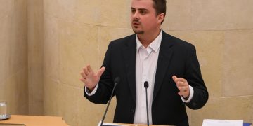 El PP replica al PRC que “llega tarde y mal” con el consultorio de Cueto, el Gobierno ya trabaja para su reapertura