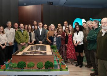El nuevo edificio de elefantes de Cabárceno llevará el nombre del veterinario Santiago Borragán