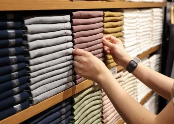 UGT mantiene la huelga general en el comercio textil este viernes 17 de abril y convoca concentraciones en grandes cadenas de Cantabria