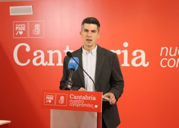 El PSOE de Santander denuncia una “falta de transparencia” en el vallado de espacios públicos y la gestión de la limpieza municipal