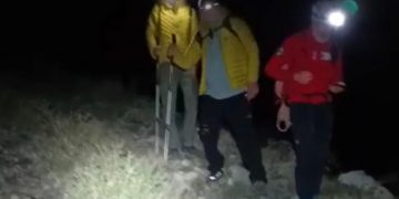 Rescatados en buen estado dos senderistas burgaleses que no podían continuar una ruta en Los Collados del Asón