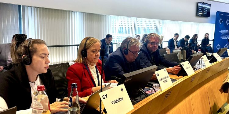 Cantabria rechaza en Bruselas la propuesta de PAC que recorta 72 millones en ayudas y centraliza decisiones