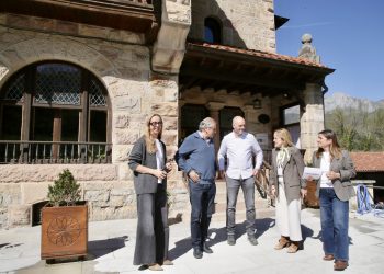 El Gobierno de Cantabria financia la ampliación de la Casona de Sotama y refuerza la protección civil en Cillorigo de Liébana