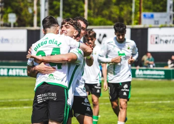 El hat-trick de Mascaró lidera la victoria del Rayo Cantabria ante el Atlético Astorga