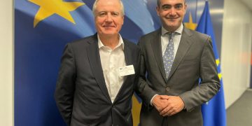 Cantabria reivindica en Bruselas un marco de competencia “justo” para su industria