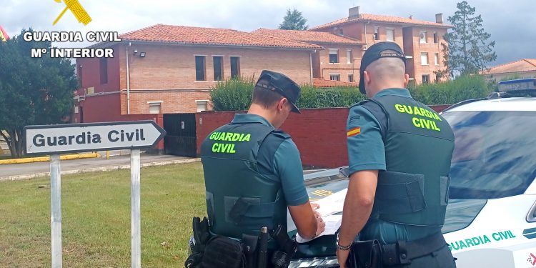 Seis detenidos y dos investigados por riñas y agresiones durante los carnavales de Cabezón de la Sal