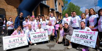 Más de 6.500 personas participan en la XVI Marcha ‘Luchamos por la Vida’ contra el cáncer en Los Corrales de Buelna