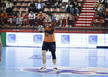 Bathco BM Torrelavega busca en Pamplona su cuarta Final a 8 de Copa del Rey ante un Anaitasuna sin presión