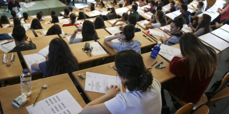 Más de 3.300 alumnos se presentan a la PAU en Cantabria este junio: sube un 7,8% la matrícula y se añaden dos sedes más