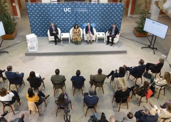 Universidad de Cantabria presenta nuevos grados con participación empresarial directa