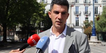 PSOE de Santander culpa al PP por el cierre del parking de la plaza Pombo y exige explicaciones
