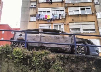 IU denuncia meses de “silencio municipal” ante las quejas vecinales en la calle José Hierro de Santander