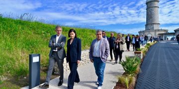 Santander culmina la mejora de los accesos al Faro de Cabo Mayor con hormigón fotoluminiscente