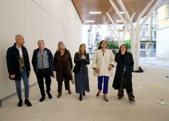 El IES Santa Clara estrena patio cubierto que renueva sus instalaciones y mejora la vida escolar