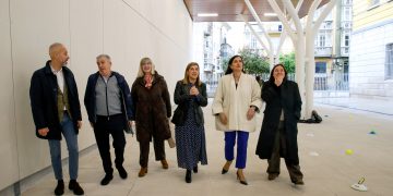 El IES Santa Clara estrena patio cubierto que renueva sus instalaciones y mejora la vida escolar