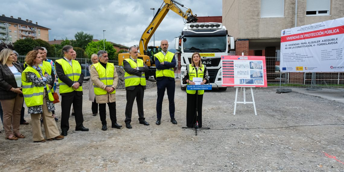 Gobierno de Cantabria inicia construcción de 15 viviendas de alquiler asequible en El Zapatón