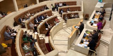 Parlamento de Cantabria aprueba declarar BIC el monumento franquista a Carrero Blanco en Santoña con el voto de PP, PRC y Vox