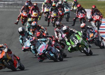Brian Uriarte firma un noveno en Assen y mantiene el pulso en el Mundial de Moto3