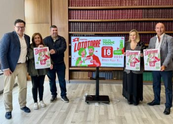 La campaña «Lototorrelavega» repartirá más de 7.000 euros en premios para incentivar el comercio local
