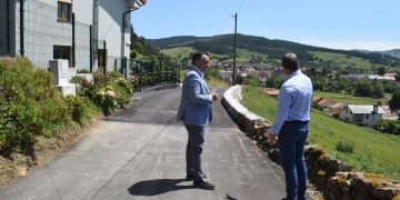 Piélagos refuerza el acceso a Sorribero Alto con una nueva escollera para garantizar la seguridad vial