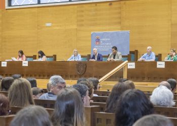 579 docentes interinos estabilizados reciben su nombramiento y se incorporan como funcionarios de carrera en Cantabria