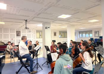Más de un centenar de estudiantes protagonizarán un musical con orquesta sinfónica en Torrelavega