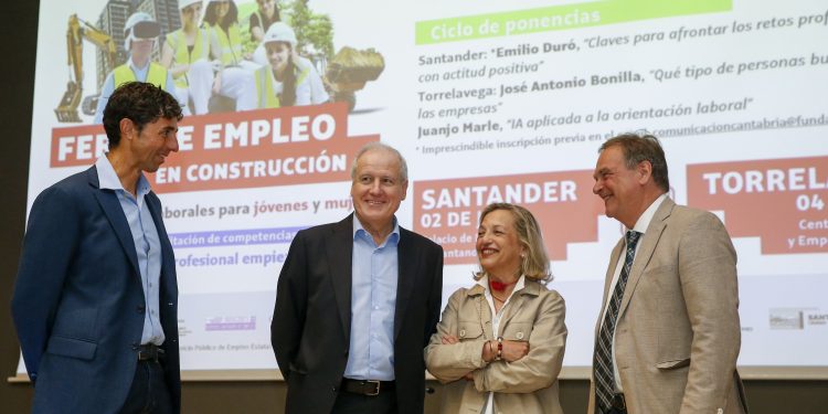 Eduardo Arasti tilda la construcción de «sector estratégico» con alta demanda de empleo en Cantabria