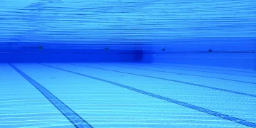 El PSOE de Los Corrales de Buelna tacha de “preocupante” la falta de planificación del PP-PRC en la piscina municipal y exige fecha de apertura