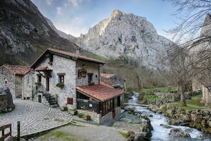 Tama, en Liébana, se queda a un paso de los 39 grados en una jornada de calor intenso en Cantabria