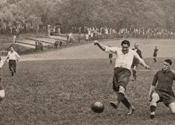 El Racing y los Wolves, 95 años después de un duelo para la historia