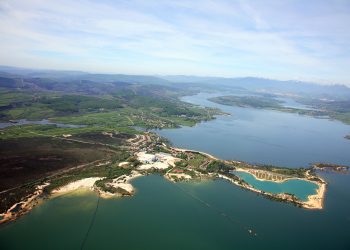 El pantano del Ebro pierde 13,5 hectómetros en una semana y se queda en el 75,9% de su capacidad