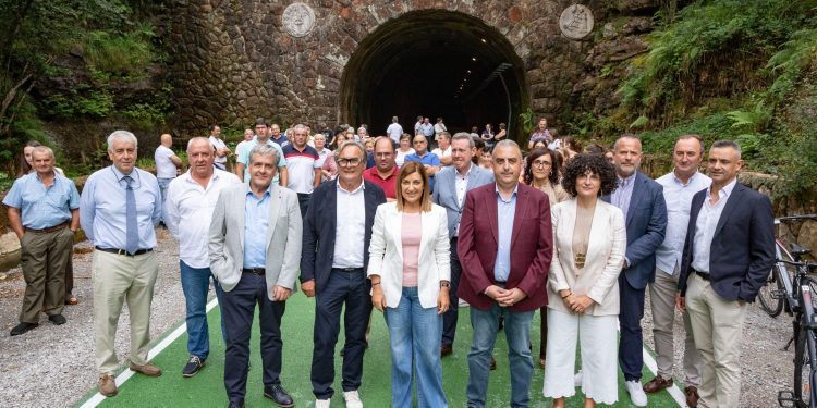 El Gobierno de Cantabria licita por 570.000 euros los proyectos de la carretera CA-263 entre Entrambasmetas y Vega de Pas
