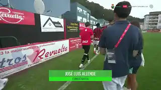 Racing y Athletic reúnen a más de 2.000 aficionados en San Lorenzo y los rojiblancos se llevan el Trofeo Costa Esmeralda (0-3)