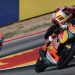 Brian Uriarte termina quinto en Aragón y se mantiene cuarto en la general de Moto3