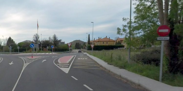 Fomento adjudica por 40.727 euros una nueva marquesina en la parada de Pámanes (Liérganes)