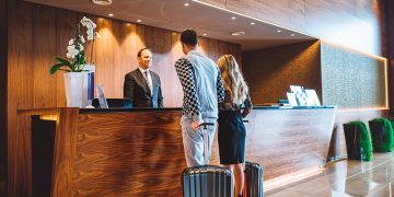 Cantabria pone el foco en la transparencia de los horarios de entrada y salida en hoteles