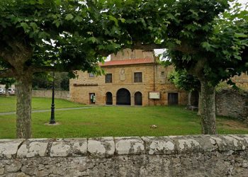 Cantabria declara Bien de Interés Local el convento de San Ildefonso de Bareyo, un conjunto arquitectónico del siglo XVI vinculado a la arquitectura herreriana